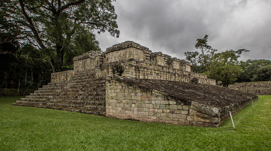 Navigating Loyalty Programs in Central America